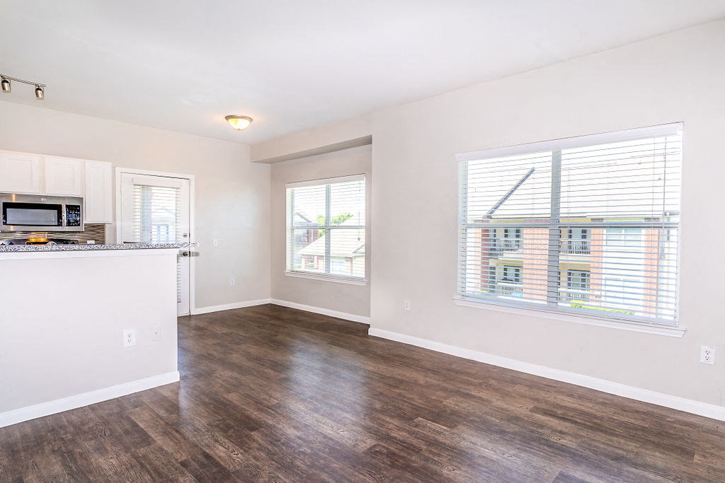 livingroom in pearland tx apartments