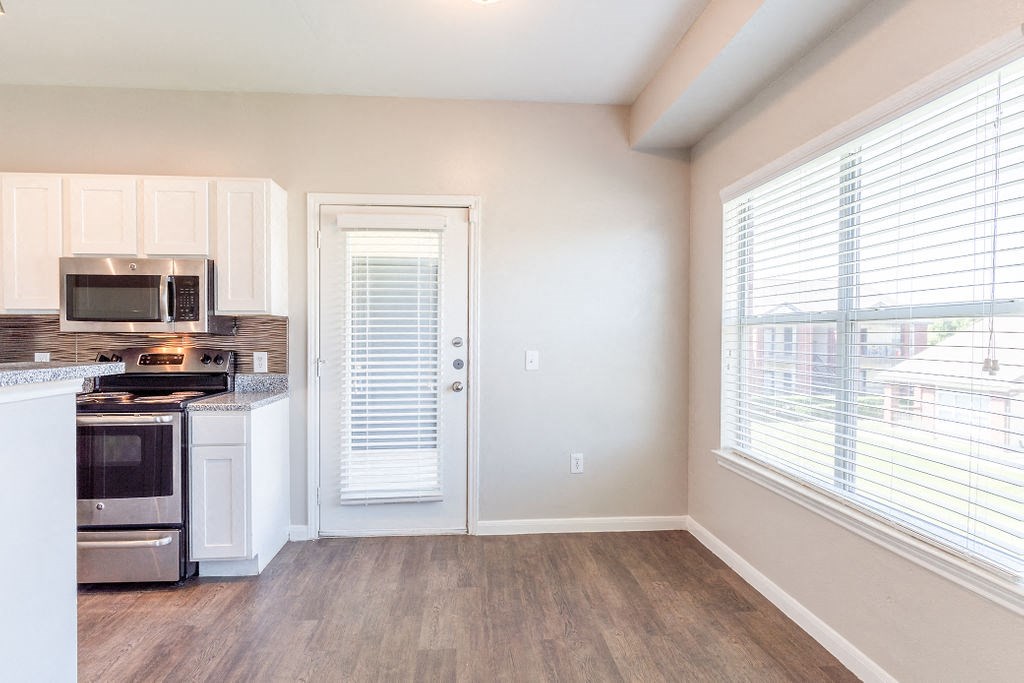 dining area in pearland tx apartments