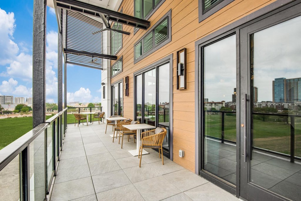 Jefferson Innova Lounge