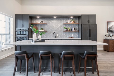 2710 Cunningham Road 1-2 Beds Apartment for Rent