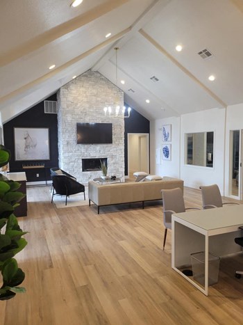Clubhouse - Photo Gallery 3