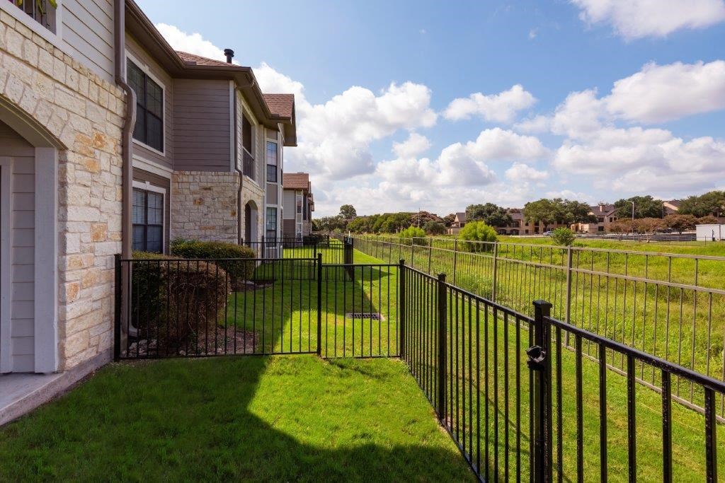 The Langdon On Parmer Apartments, 12430 Metric Blvd, Austin, TX RentCafe