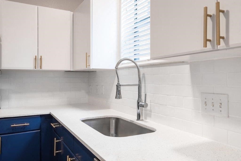 The Langdon On Parmer Apartments, 12430 Metric Blvd, Austin, TX RentCafe