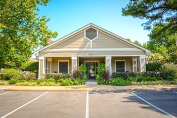 2154 Meadow Glade Ln 1-2 Beds Apartment for Rent - Photo Gallery 3