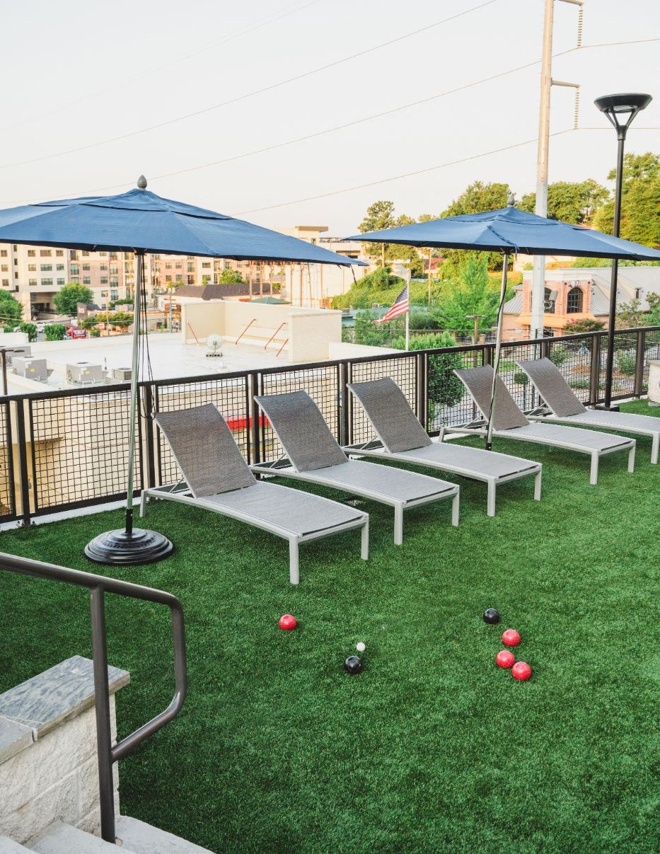 roof top benches for sun rays