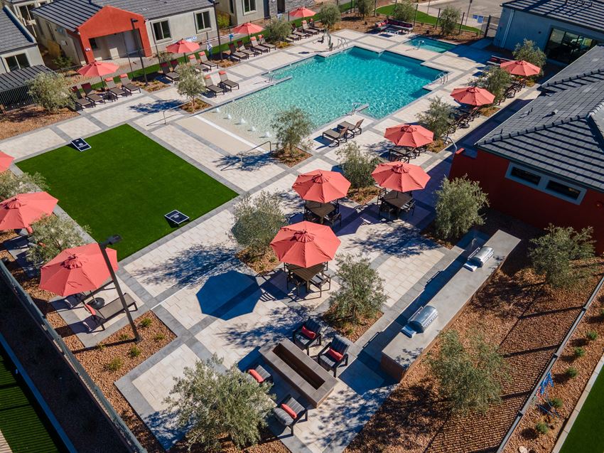 Moderne At Rocking K