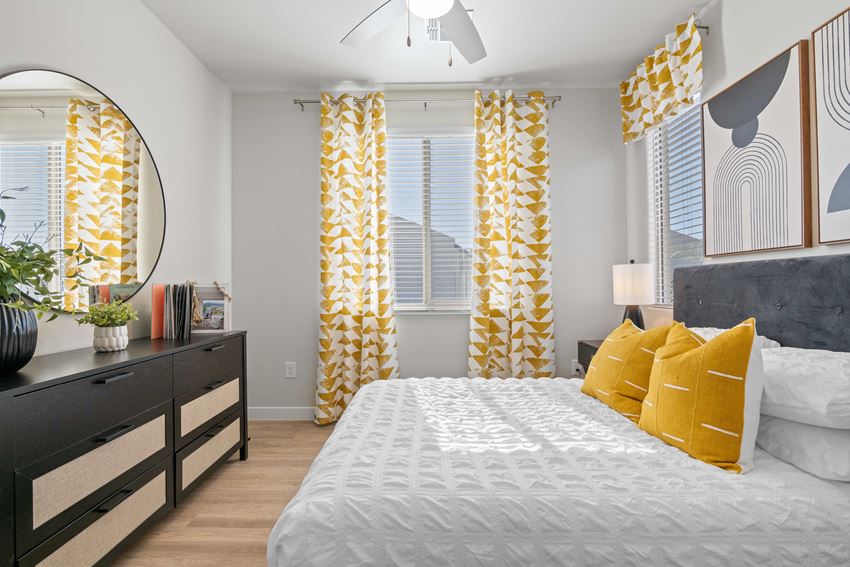 Moderne At Rocking K