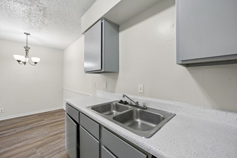 100 Bluebonnet St 1-2 Beds Apartment for Rent