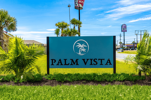 the sign at the entrance to the street