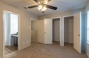 Bedroom Interior Bedroom - Photo Gallery 6