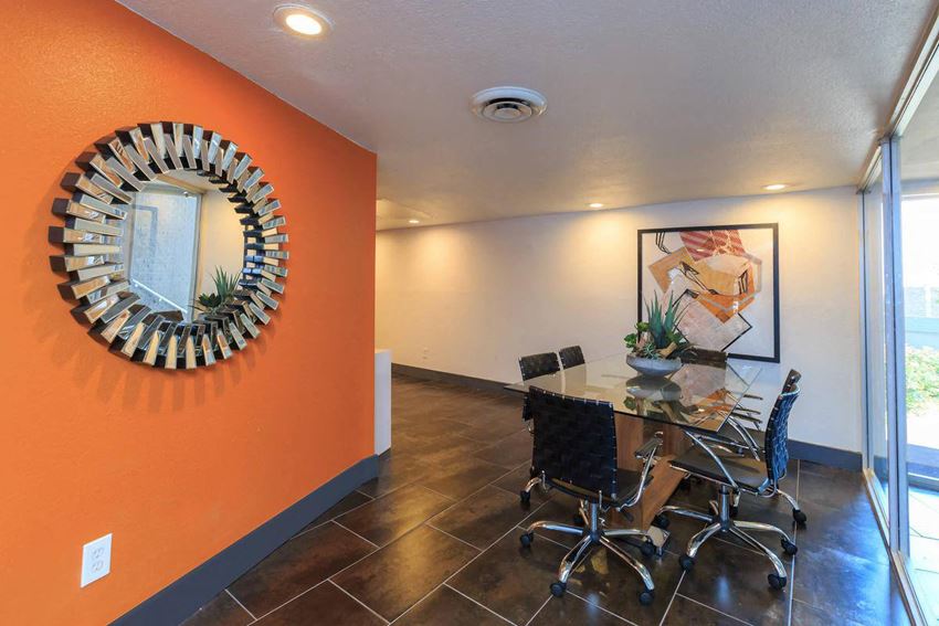 The Pearl At Midtown