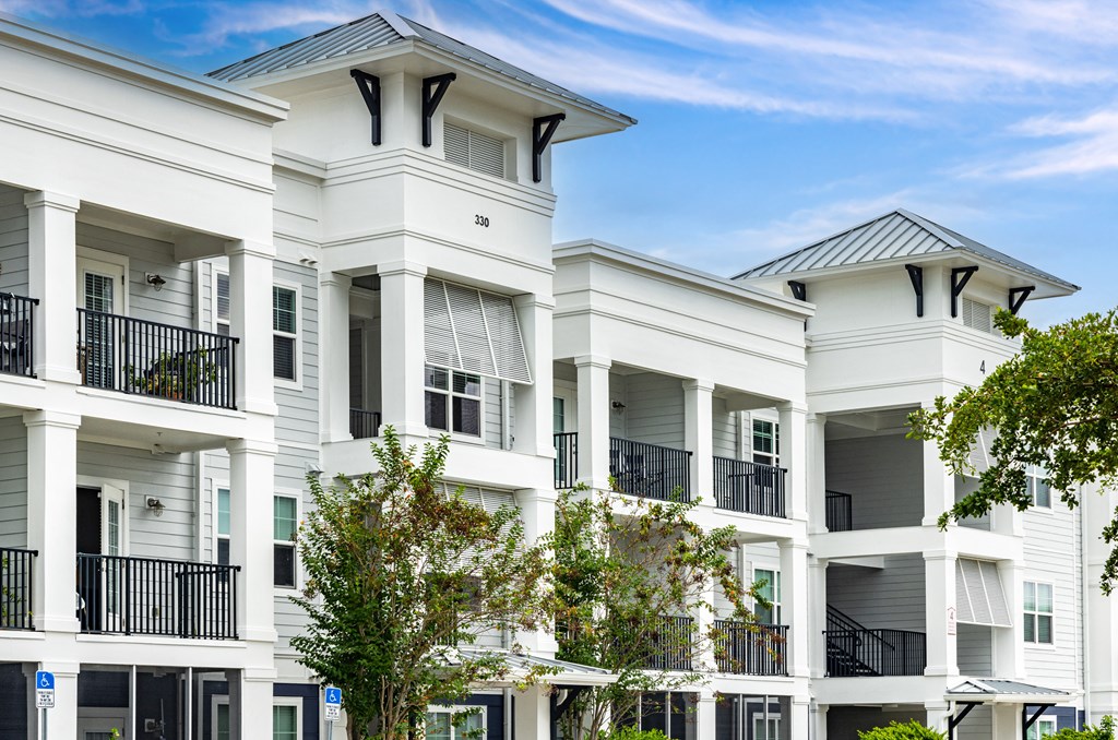 Preserve at Riverwalk exterior building