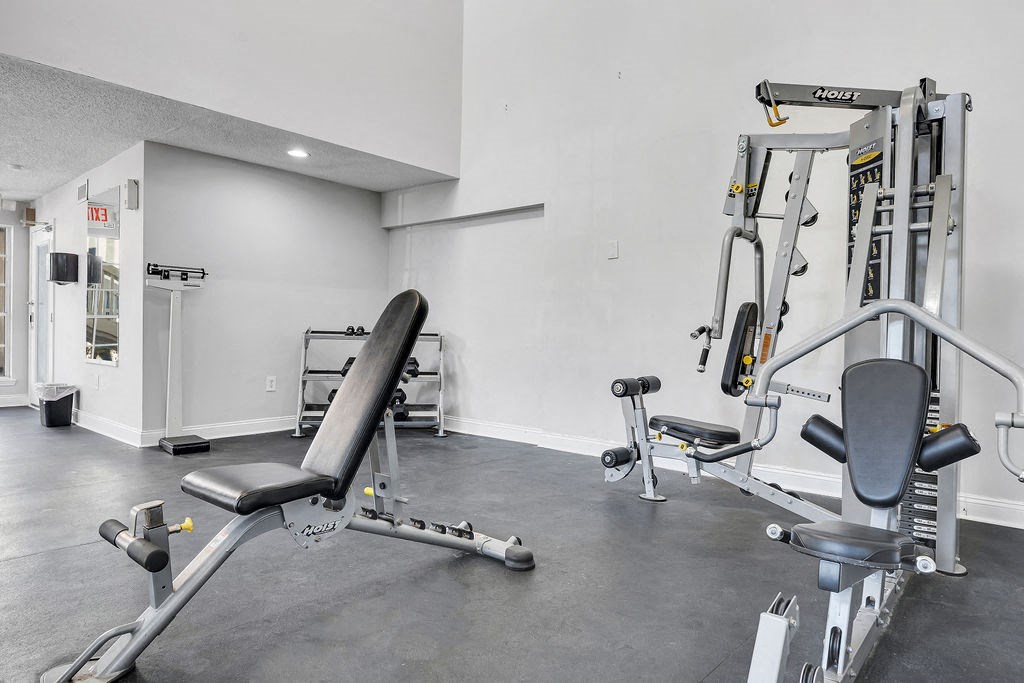 the gym at the flats at big tex apartments