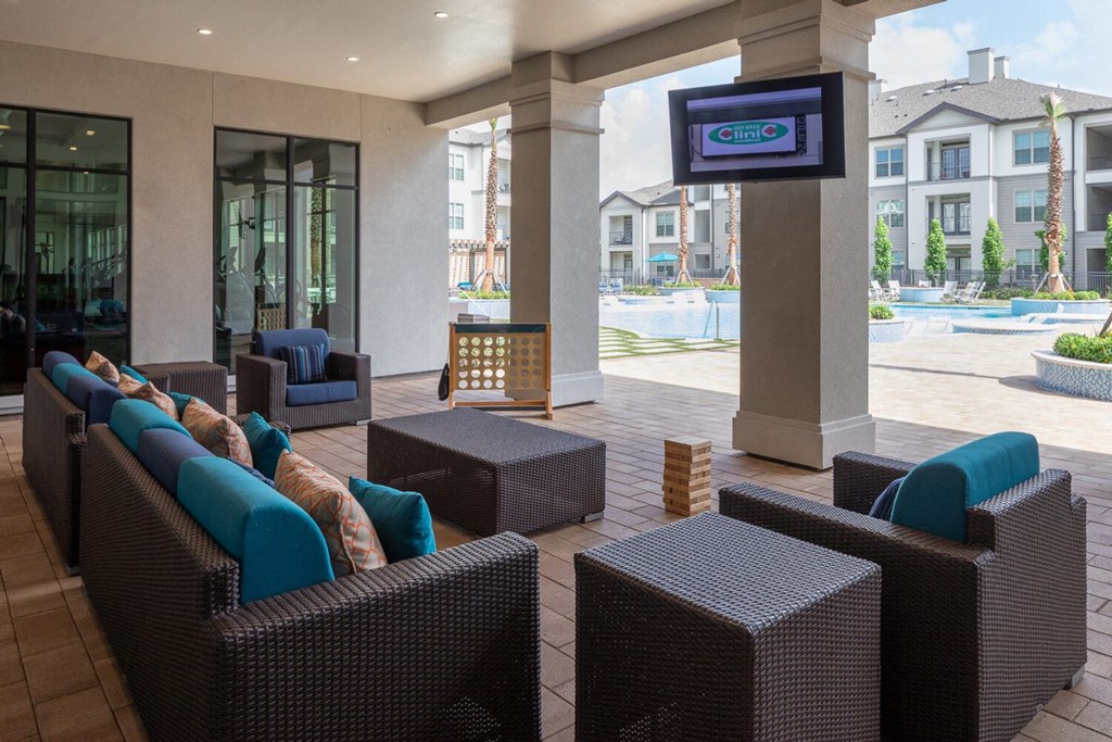 royal sienna apartments in missouri city tx