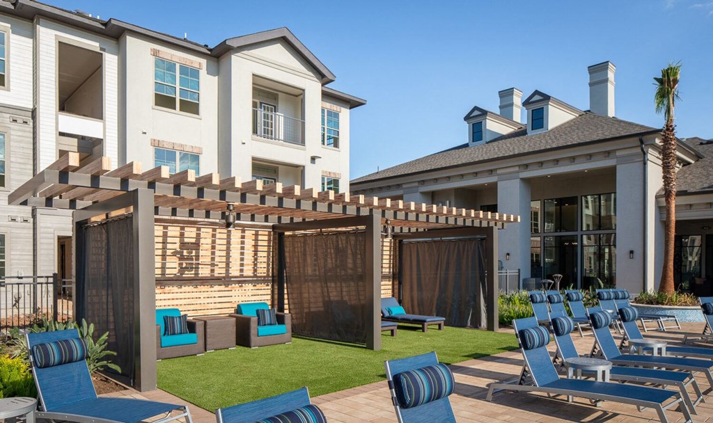 royal sienna apartments in missouri city tx