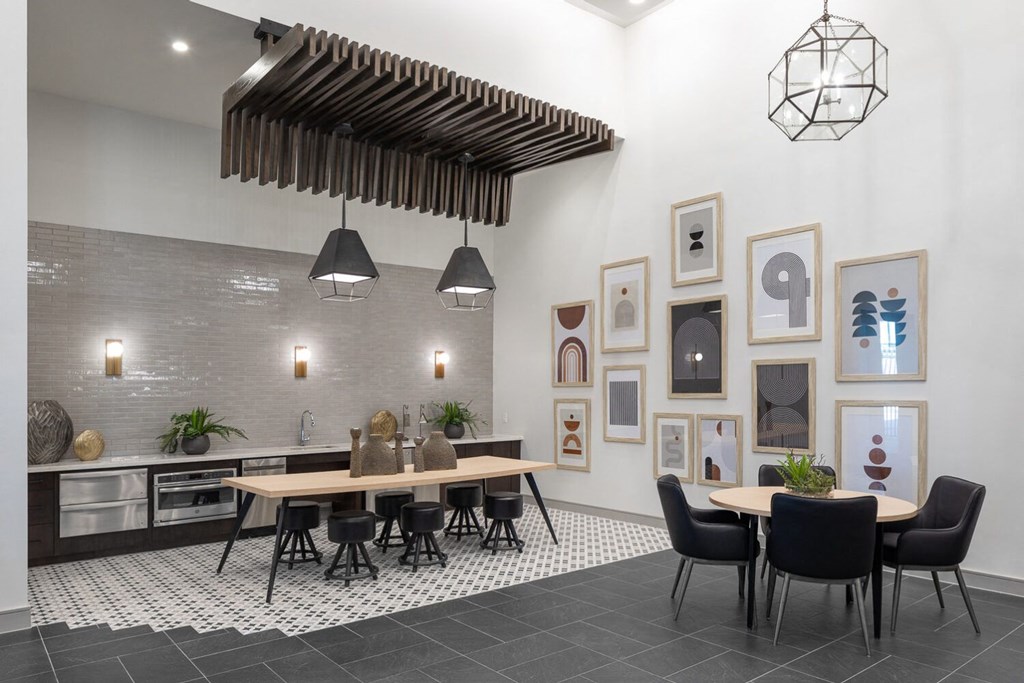 royal sienna apartments in missouri city