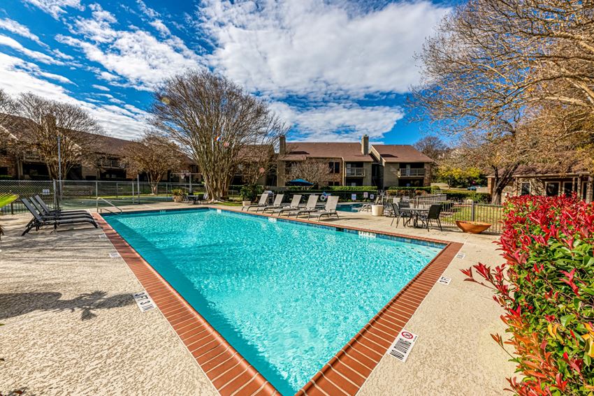 2 sparkling swimming pools in austin texas apartments - Photo Gallery 1