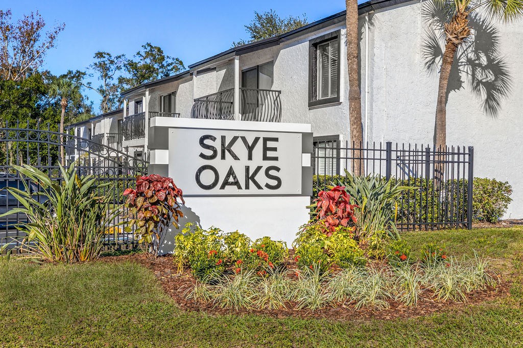 Skye Oaks Sign