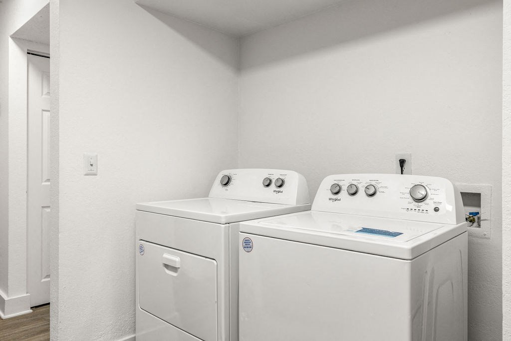 Skye Oaks Washer Dryer