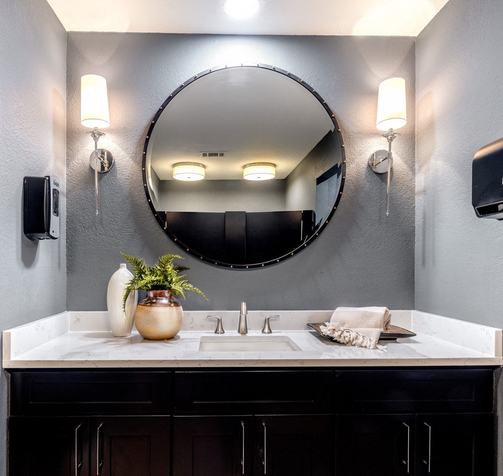 Model Apartment Home Bathroom