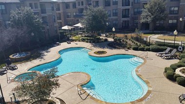 463 Westfield Blvd. 1-3 Beds Apartment for Rent