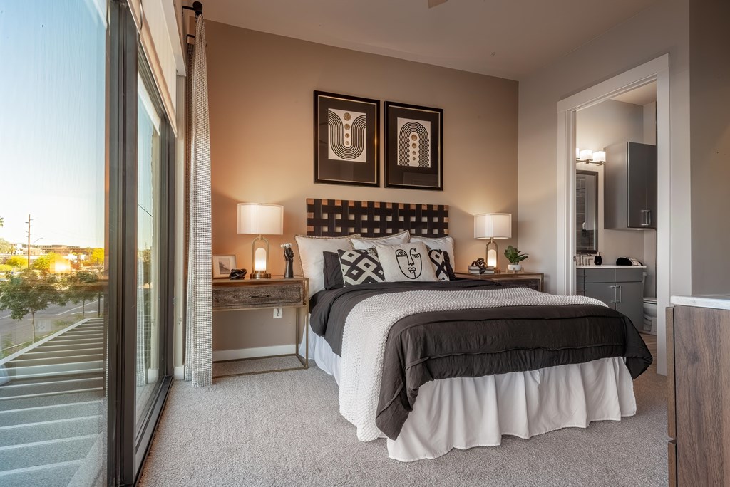 15826 North Scottsdale Road 1-2 Beds Apartment for Rent - Photo Gallery 6