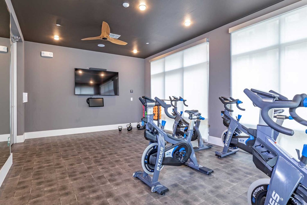 exercise room at the village at overton park