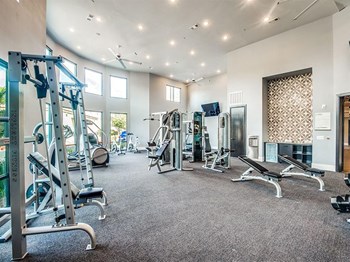 Fitness Center - Photo Gallery 12