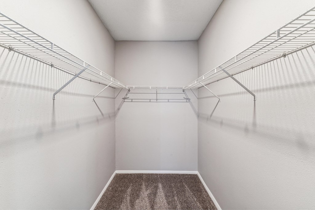 the preserve at ballantyne commons empty walk in closets