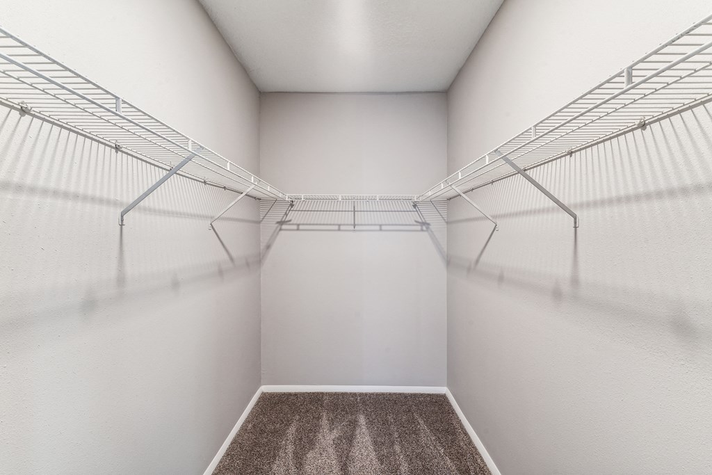Waterford Creek Closet