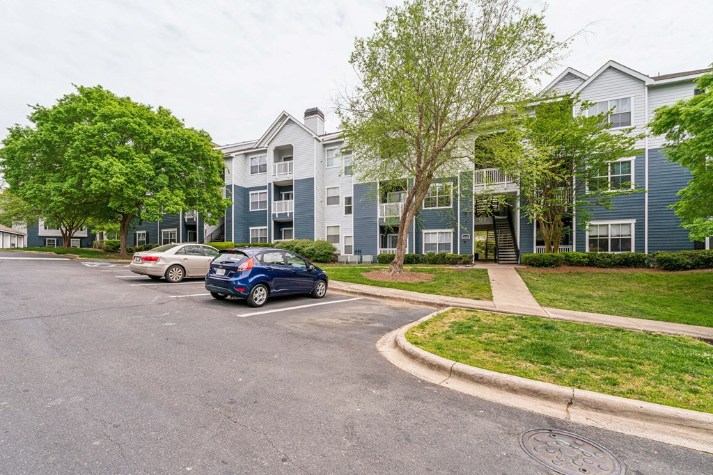 Waterford Creek Exterior