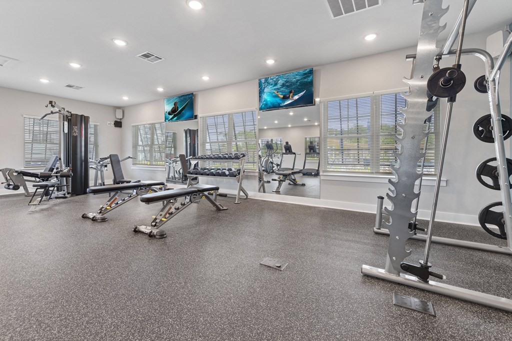 the gym at the preserve at green valley townhomes in green valley va