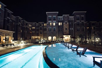 7830 Van Tuyl Pkwy. 1-3 Beds Apartment for Rent - Photo Gallery 24