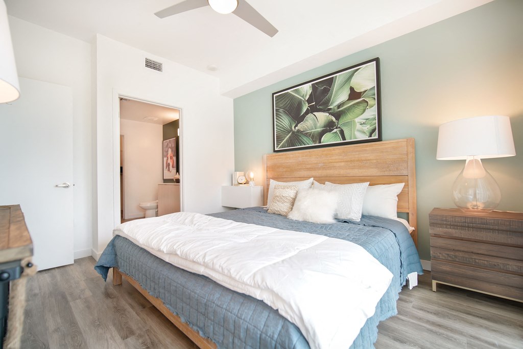 Apartment bedroom Florida