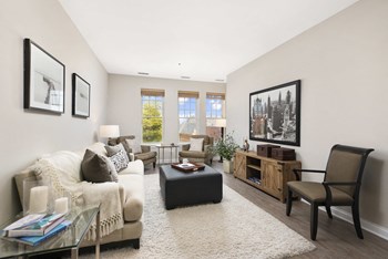 1991 Tower Drive Studio-2 Beds Apartment for Rent - Photo Gallery 5