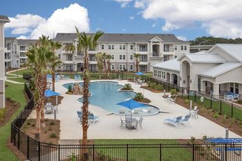 Resort-style swimming pool