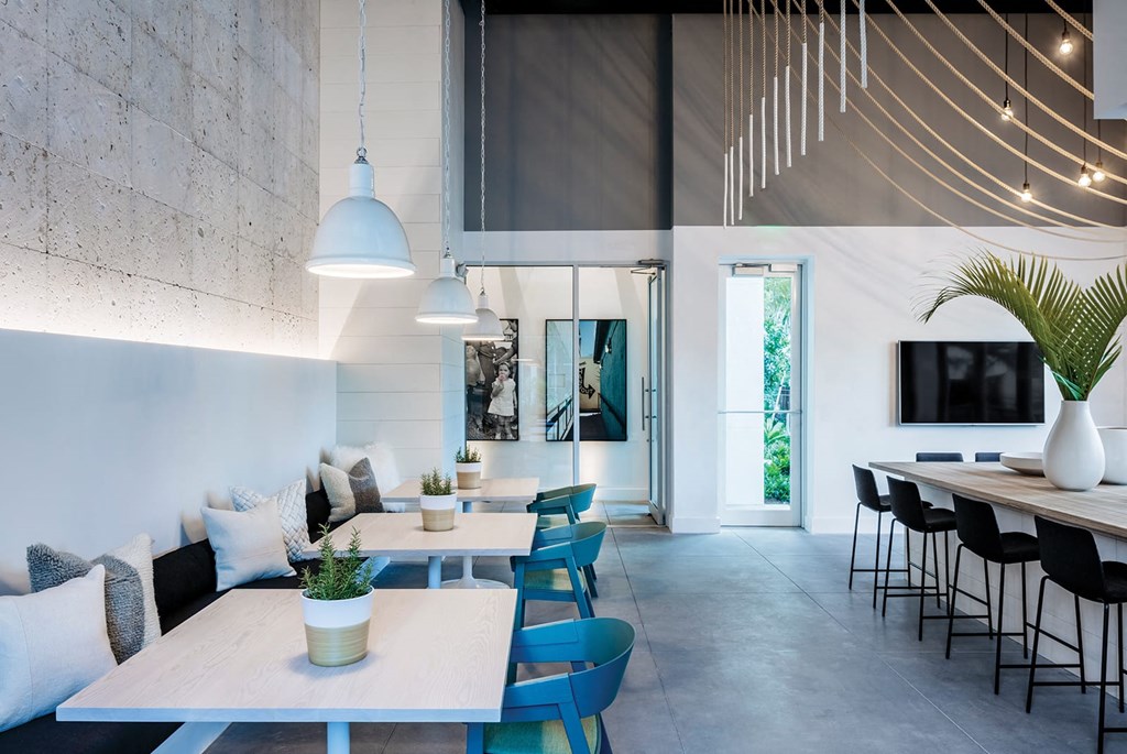 Clubhouse Apartment Florida