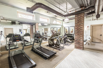 gym amenity in fort worth apartments - Photo Gallery 19