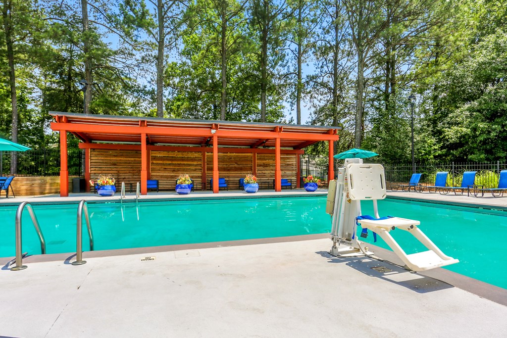 the swimming pool at the resort at governors residence