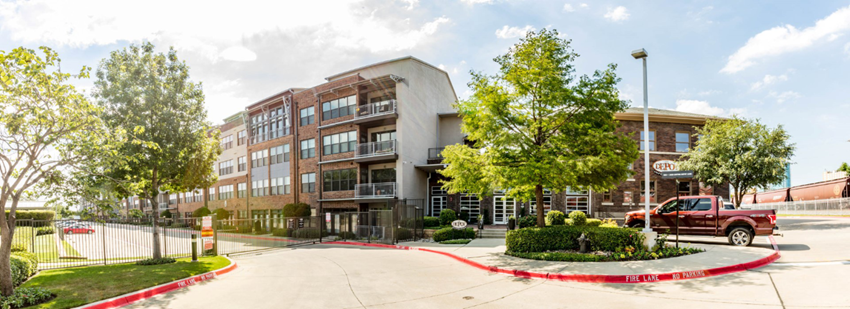 exterior panoramic in fort worth apartments - Photo Gallery 1