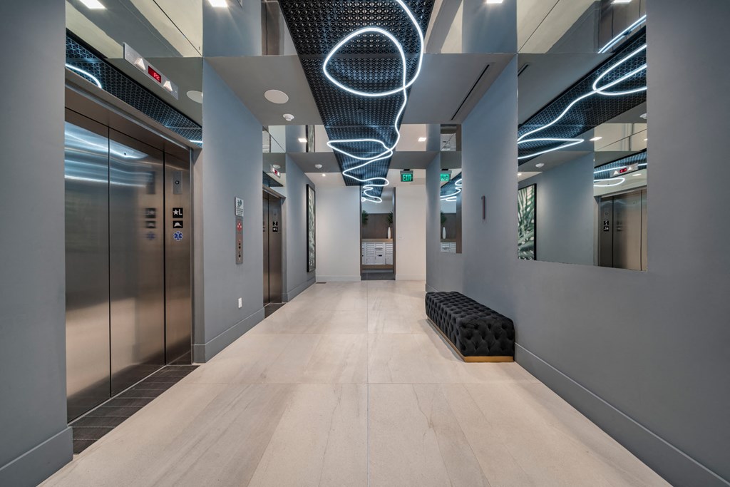 Lobby Apartment Fort Lauderdale