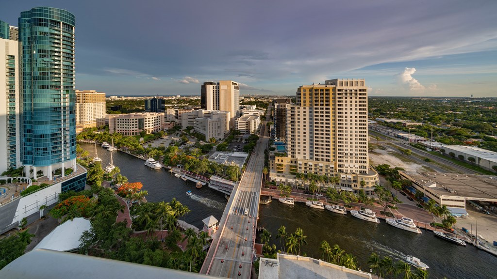 Outdoor Lounge Apartment Fort Lauderdale