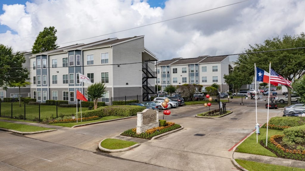 Parkland At West Oaks