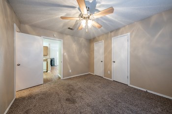 Carpeted Bedroom Carpeted Bedroom at The Robinson on Melrose, Austin, 78727 - Photo Gallery 6