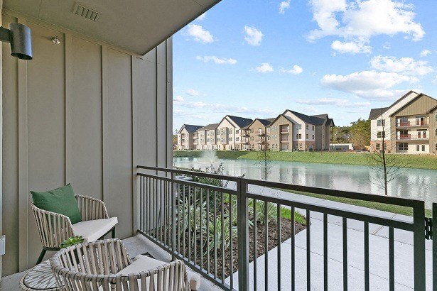apartments on lake houston parkway