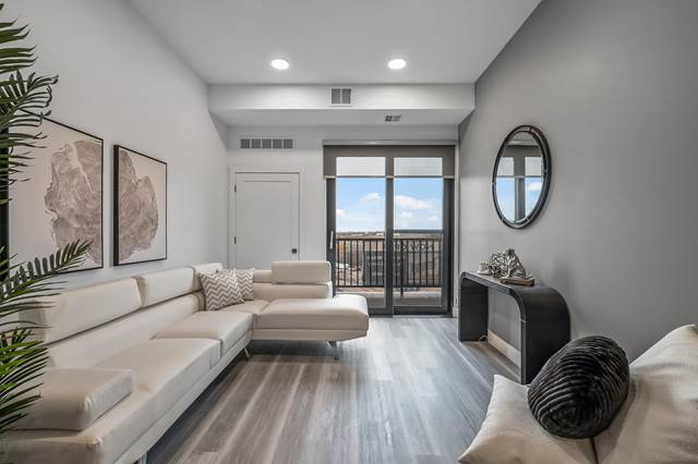 The Oakmark Apartments