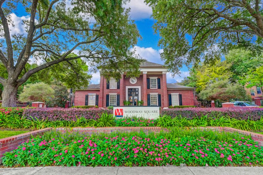 10X Woodway Square Apartments, 1200 Winrock Blvd, Houston, TX RentCafe