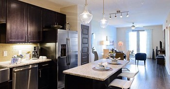 Kitchens with Granite Countertops - Photo Gallery 3
