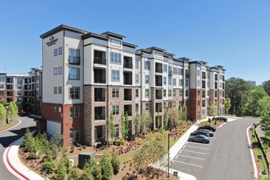 2245 Interstate N Pkwy 1-2 Beds Apartment for Rent - Photo Gallery 1