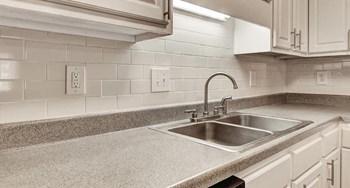 our kitchen sink - Photo Gallery 4